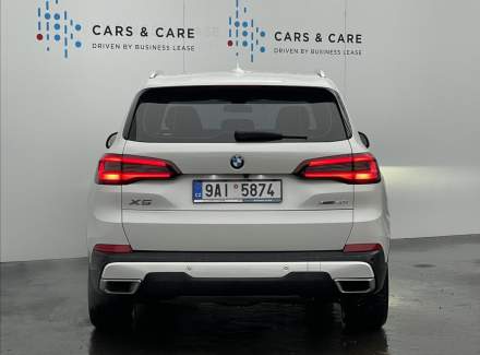 BMW - X5