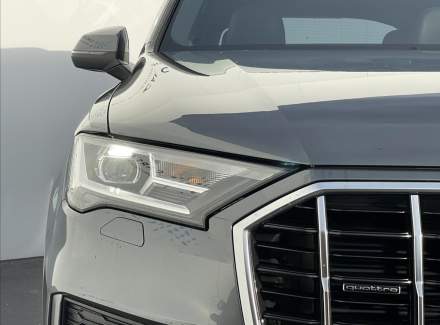 Audi - Q7