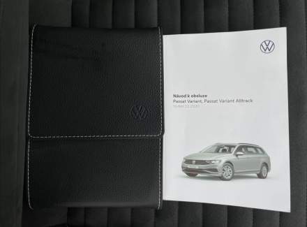 Volkswagen - Passat