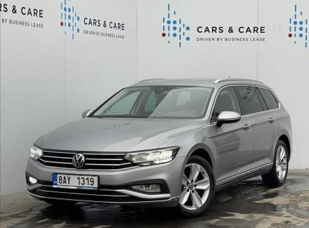 Volkswagen - Passat
