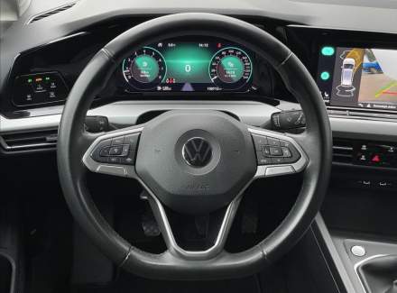 Volkswagen - Golf
