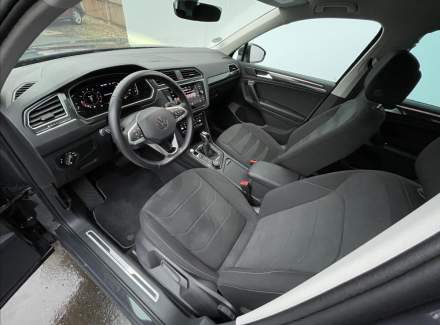 Volkswagen - Tiguan