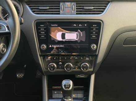Škoda - Octavia