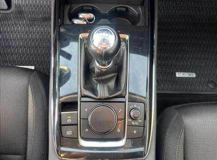 Mazda - CX-30