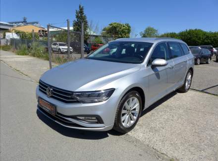 Volkswagen - Passat