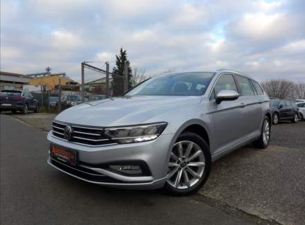Volkswagen - Passat