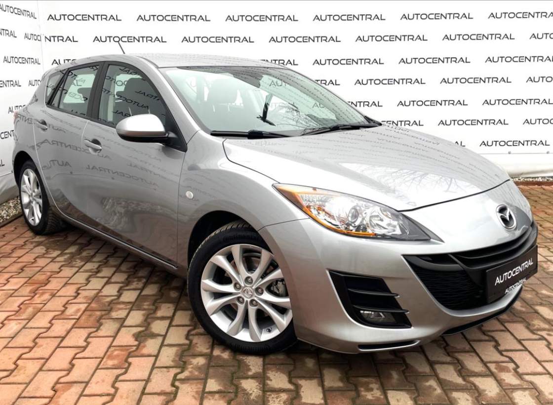 Mazda - 3