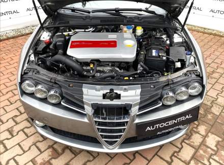 Alfa Romeo - 159