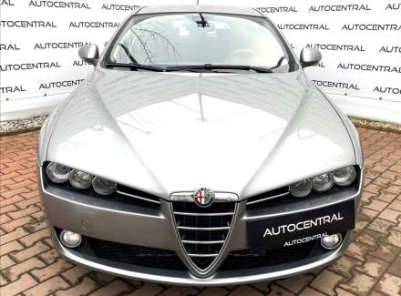 Alfa Romeo - 159