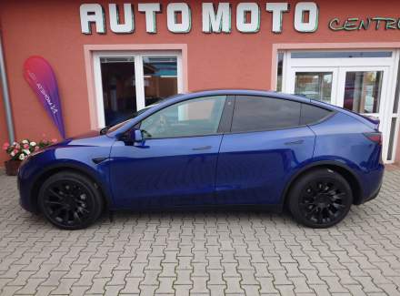 Tesla - Model Y