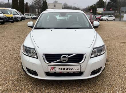 Volvo - V50