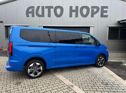 Volkswagen - Caravelle