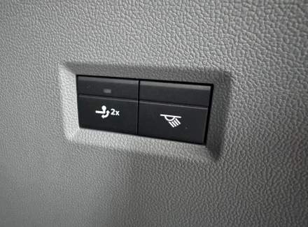 Volkswagen - Caravelle