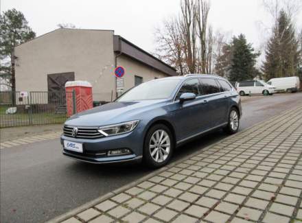 Volkswagen - Passat