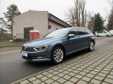 Volkswagen - Passat