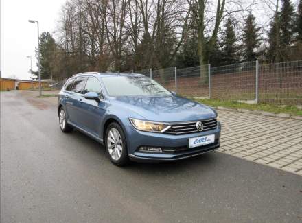 Volkswagen - Passat