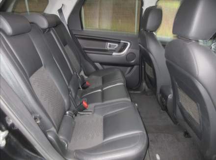 Land Rover - Discovery Sport