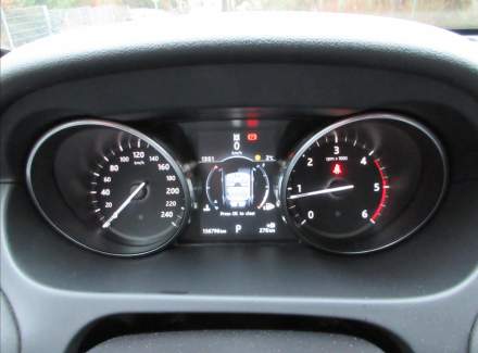 Land Rover - Discovery Sport