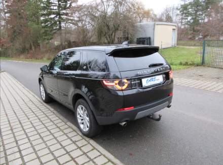 Land Rover - Discovery Sport
