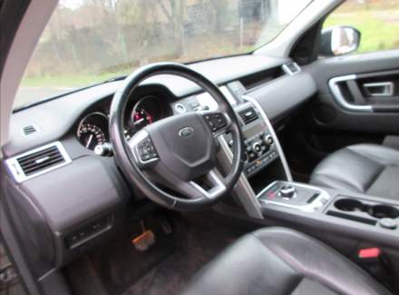 Land Rover - Discovery Sport