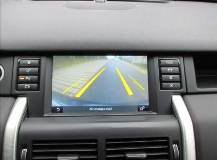 Land Rover - Discovery Sport