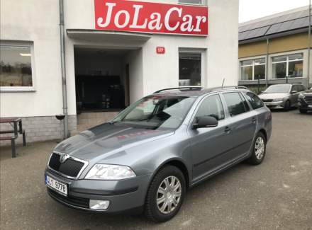 Škoda - Octavia