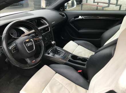 Audi - S5
