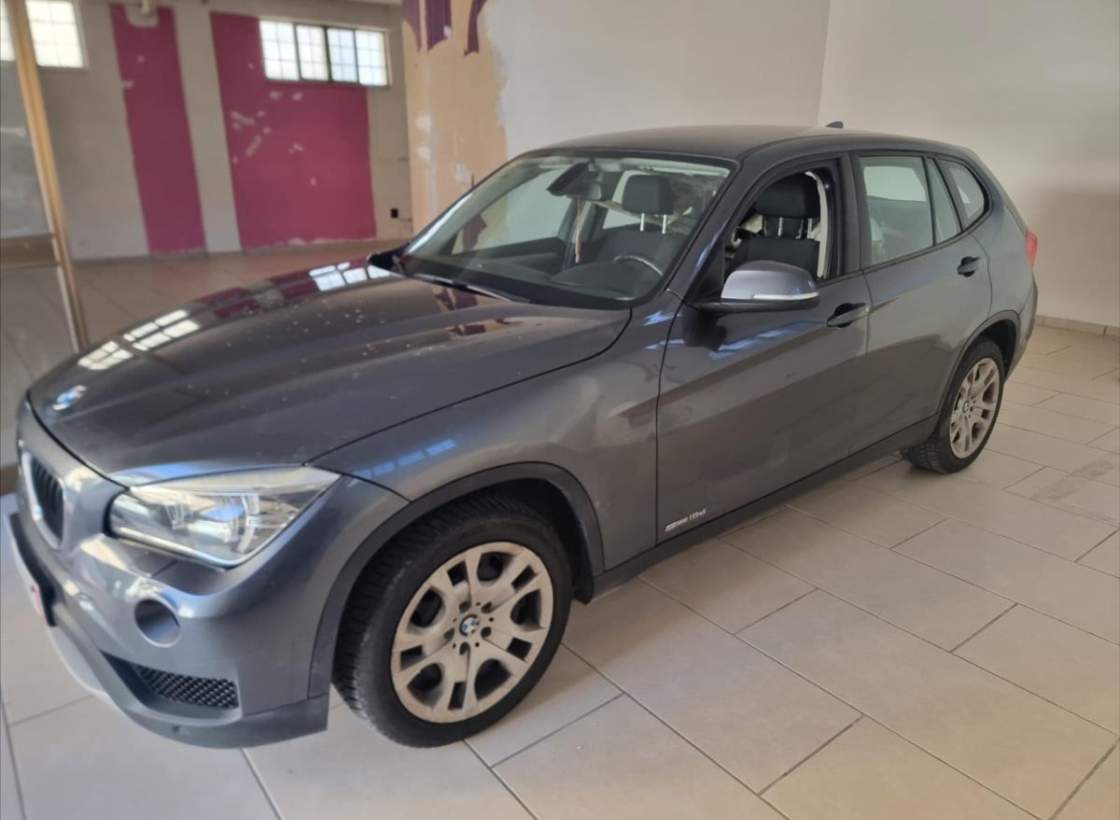 BMW - X1