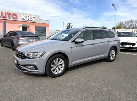 Volkswagen - Passat