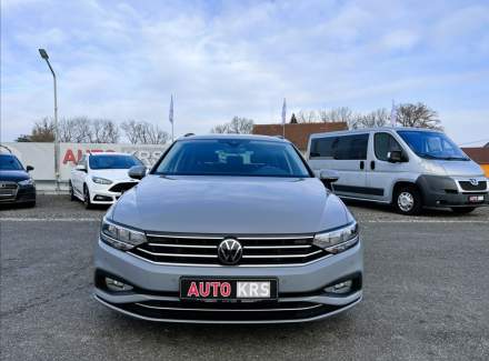 Volkswagen - Passat