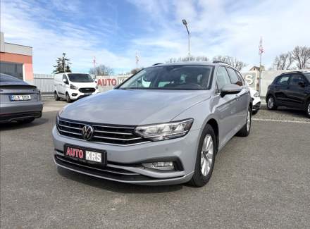 Volkswagen - Passat