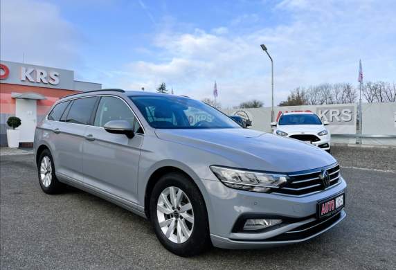 Volkswagen - Passat