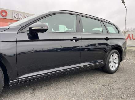 Volkswagen - Passat