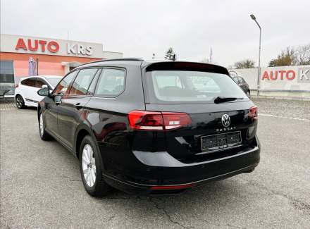 Volkswagen - Passat