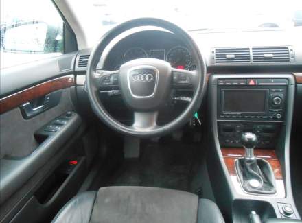 Audi - A4