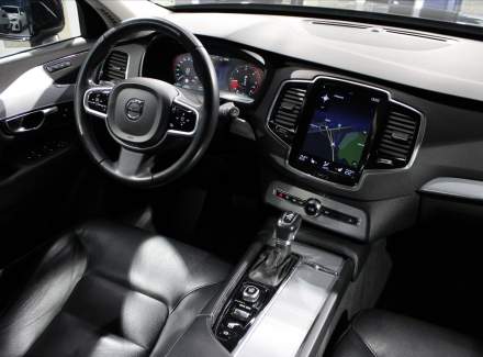 Volvo - XC90