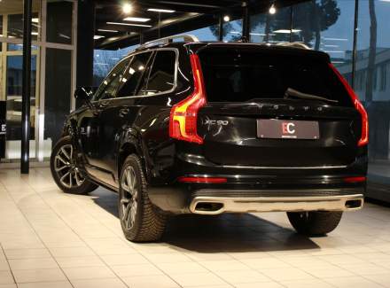 Volvo - XC90