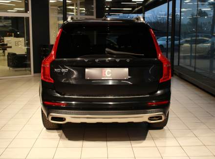 Volvo - XC90