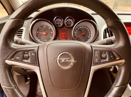 Opel - Astra