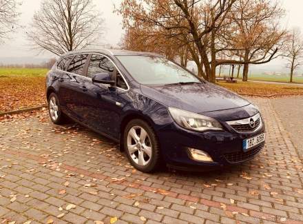 Opel - Astra