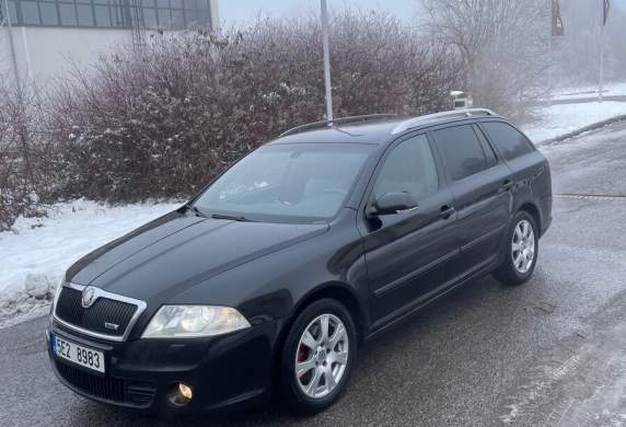 Škoda - Octavia