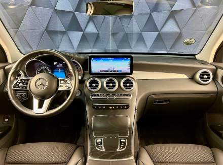 Mercedes-Benz - GLC