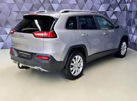 Jeep - Cherokee