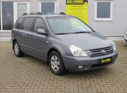 Kia - Carnival
