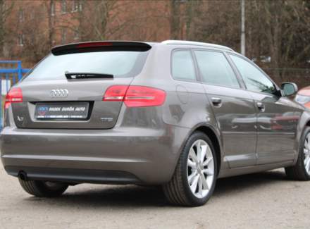 Audi - A3