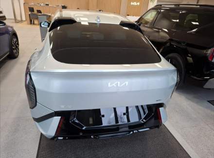 Kia - EV4