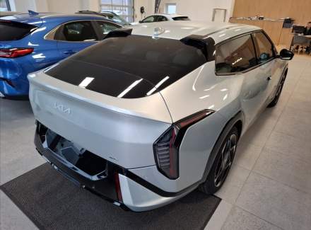 Kia - EV4