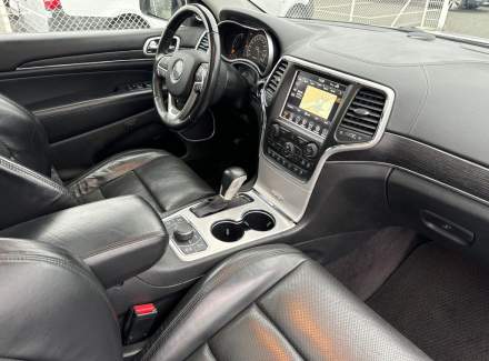 Jeep - Grand Cherokee