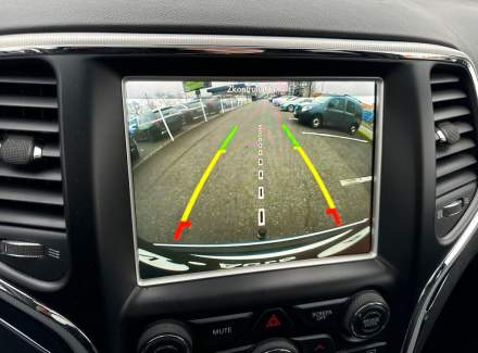 Jeep - Grand Cherokee