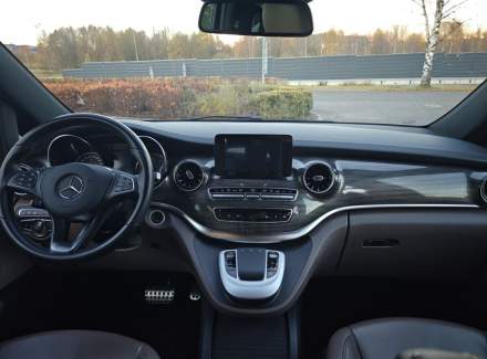 Mercedes-Benz - V-class